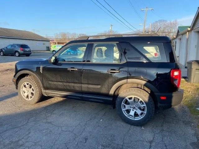 2021 Ford Bronco without tint